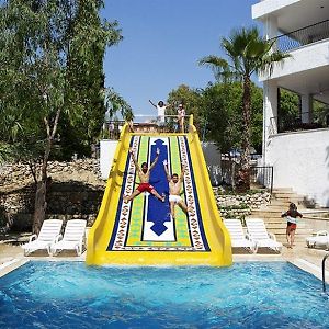 Larissa Beach Club